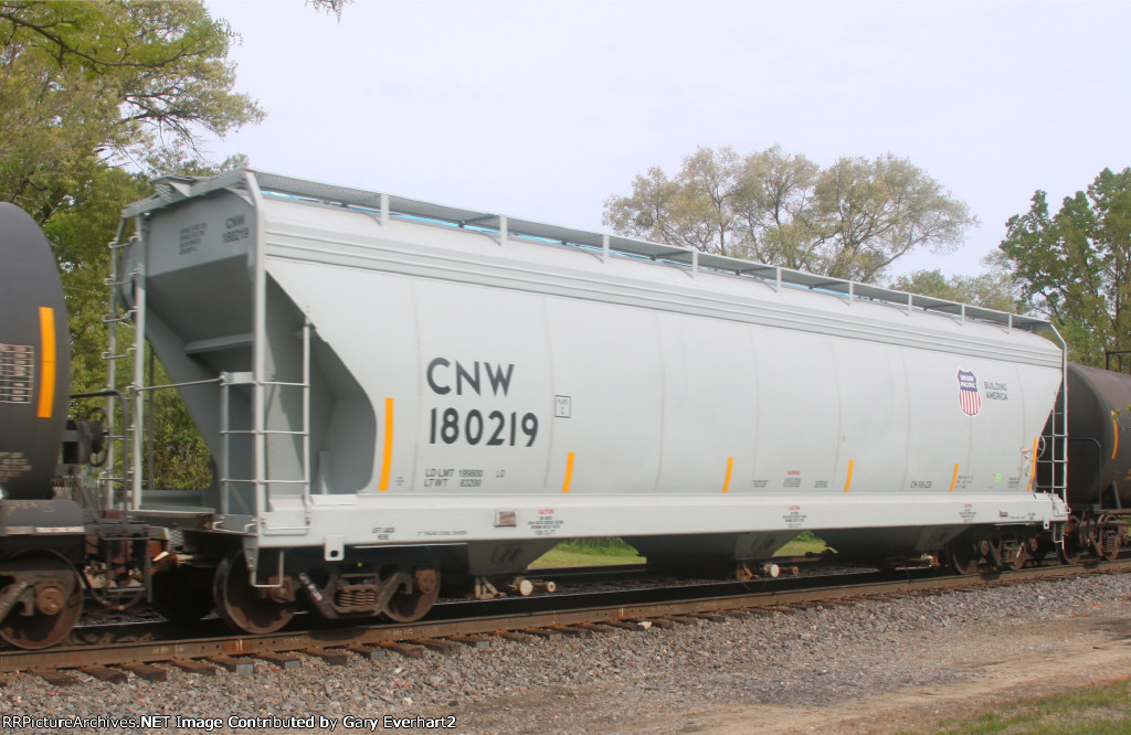 CNW 180219 - Chicago & North Western (UP)